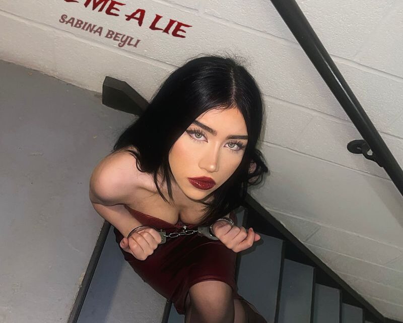RISING STAR SABINA BEYLI RELEASES EDGY NEW SINGLE  ‘TELL ME A LIE’ – OUT NOW!