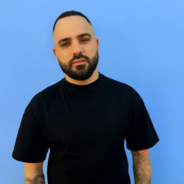 Aruxia Drops Hypnotic New Tech House Single Mademoiselle