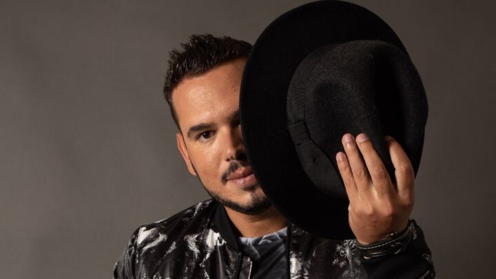 Olive3 Unveils Uplifting Progressive House Single One by One